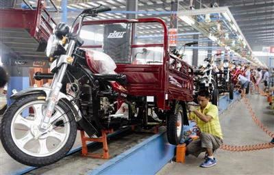 偃师盛江工业园三轮摩托车生产线